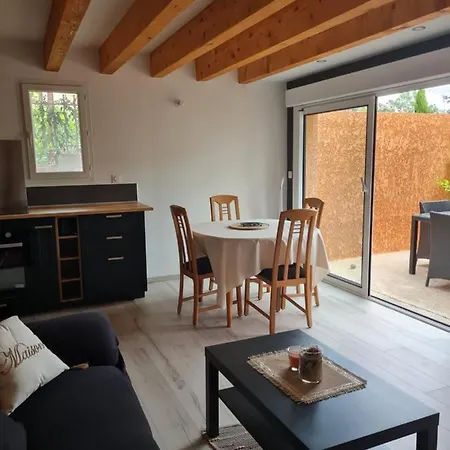 Maison Classee 2 Etoiles Proche Du Du Salagou *