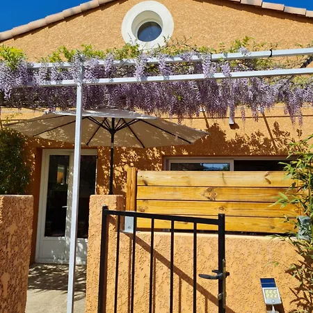 Holiday home Maison Classee 2 Etoiles Proche Du Du Salagou