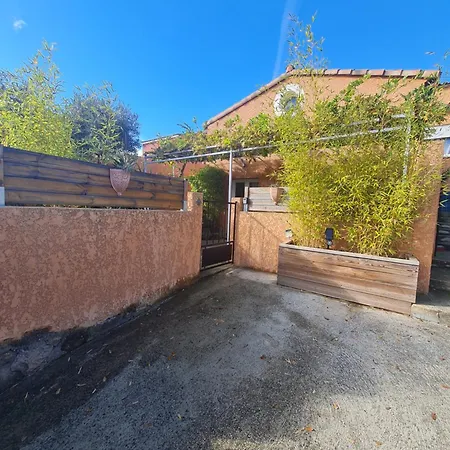 Casa de Férias Maison Classee Climatisee Proche Salagou